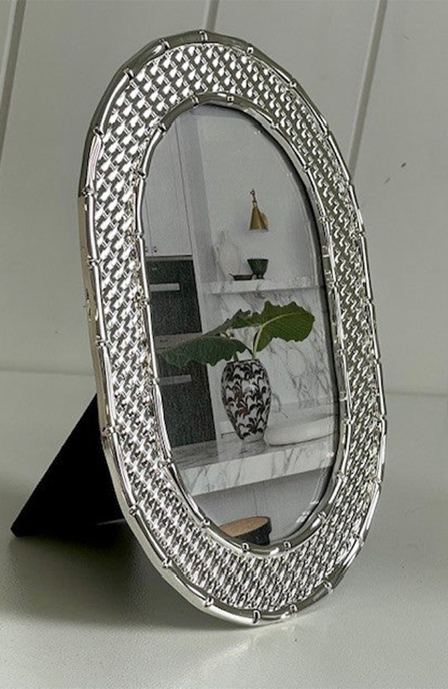 Villa Bamboo Weave Frame Oval 4x6