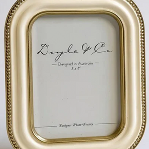 Cream w/ Gold Bead Frame 4x6