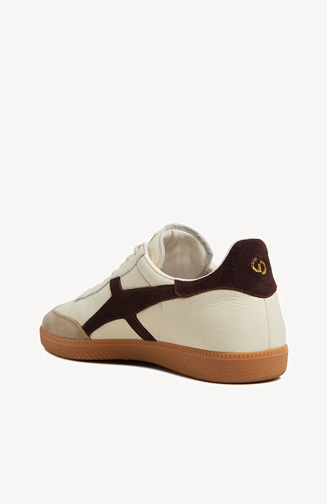 2001 Crossroads - Ivory Soft Leather/Coffee Suede