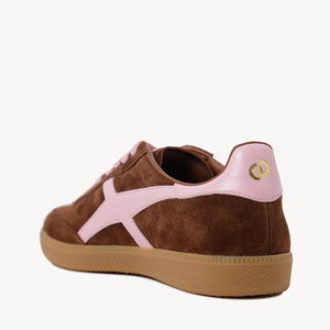 2001 Crossroads - Coffee Soft Suede/Candy Pink Leather