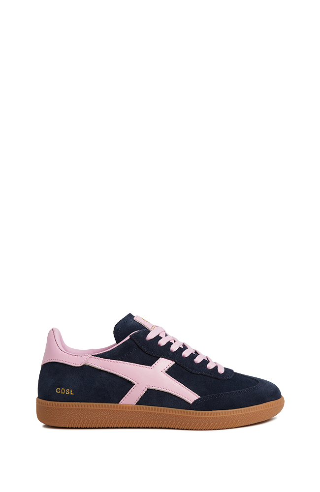 2001 Crossroads - Navy/Pink Suede