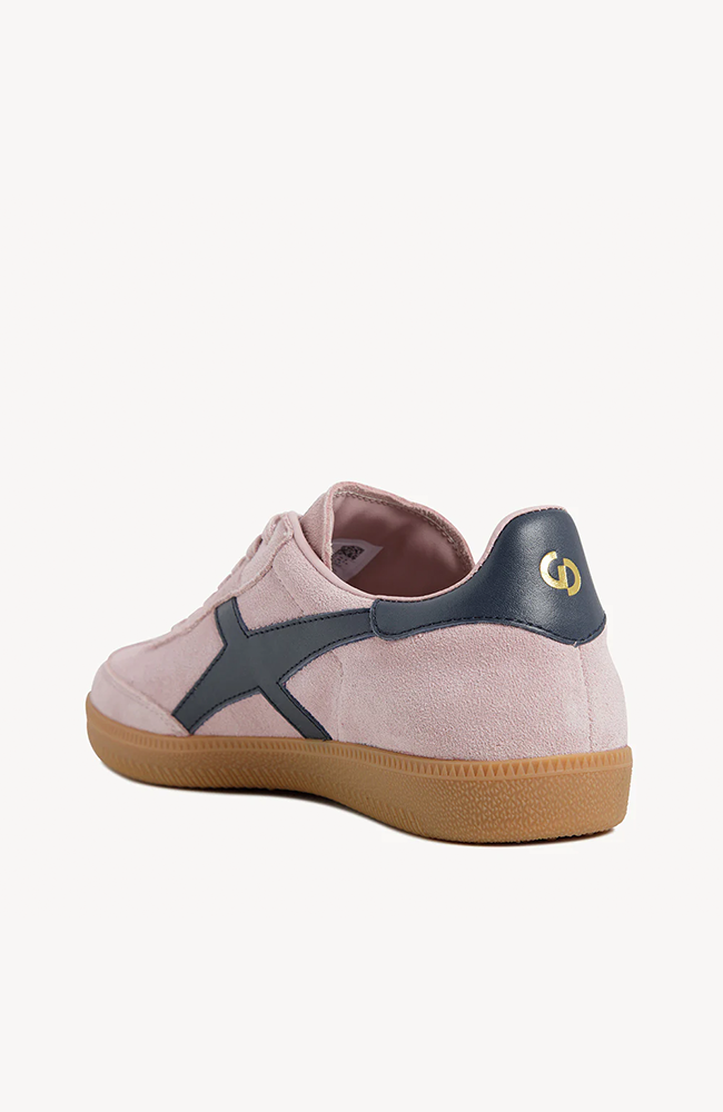 2001 Crossroads - Pink Suede/Navy Leather