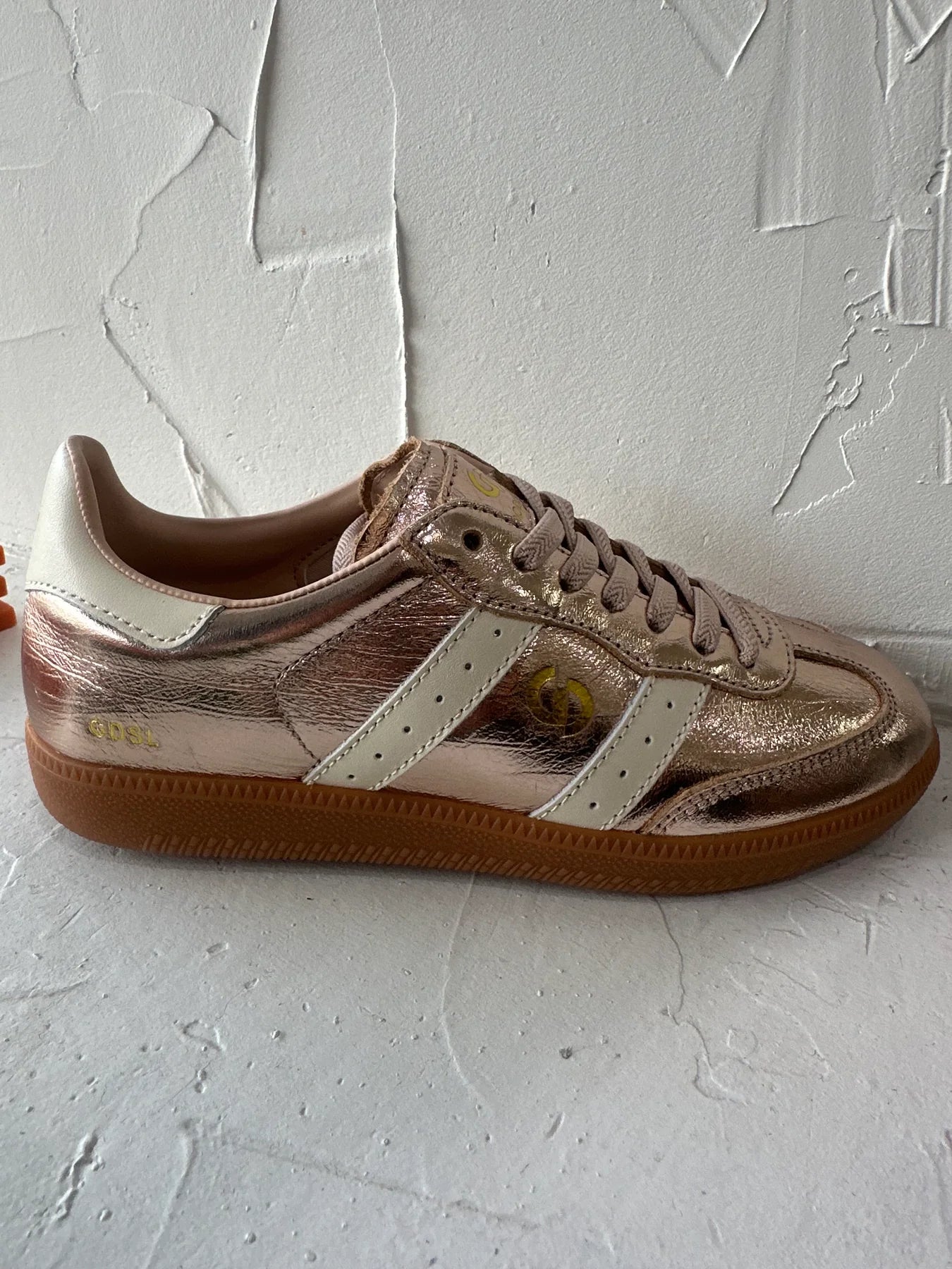 2001 Parallel - Rose Gold/Ivory Metallic