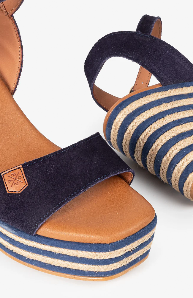 Coral Serraje - Marino Blue