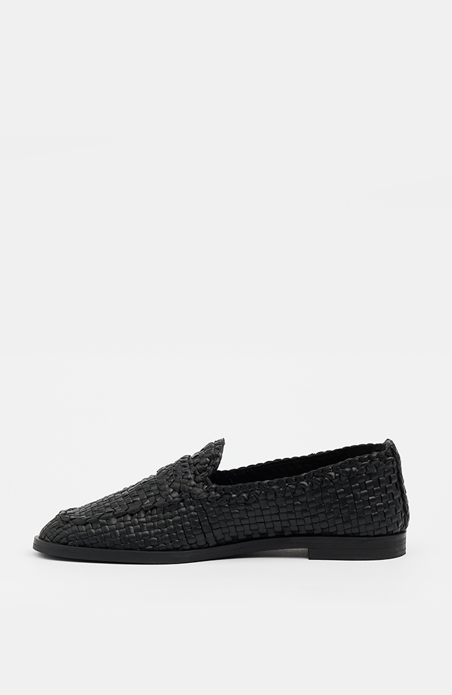 Crosswalk Loafer - Black