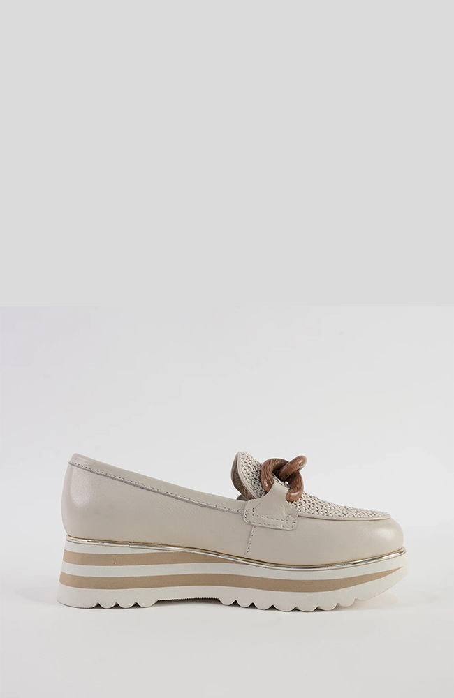 Eggey Raffia Loafers - Milk Ivory