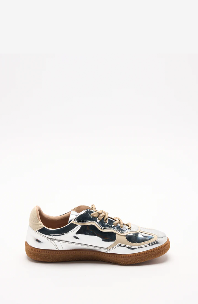 Fallon Sneaker - Silver
