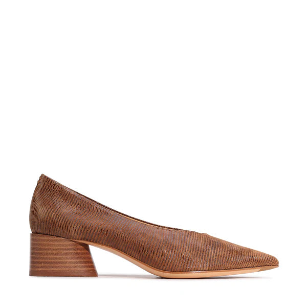 Hatten Pump Heel - Coconut