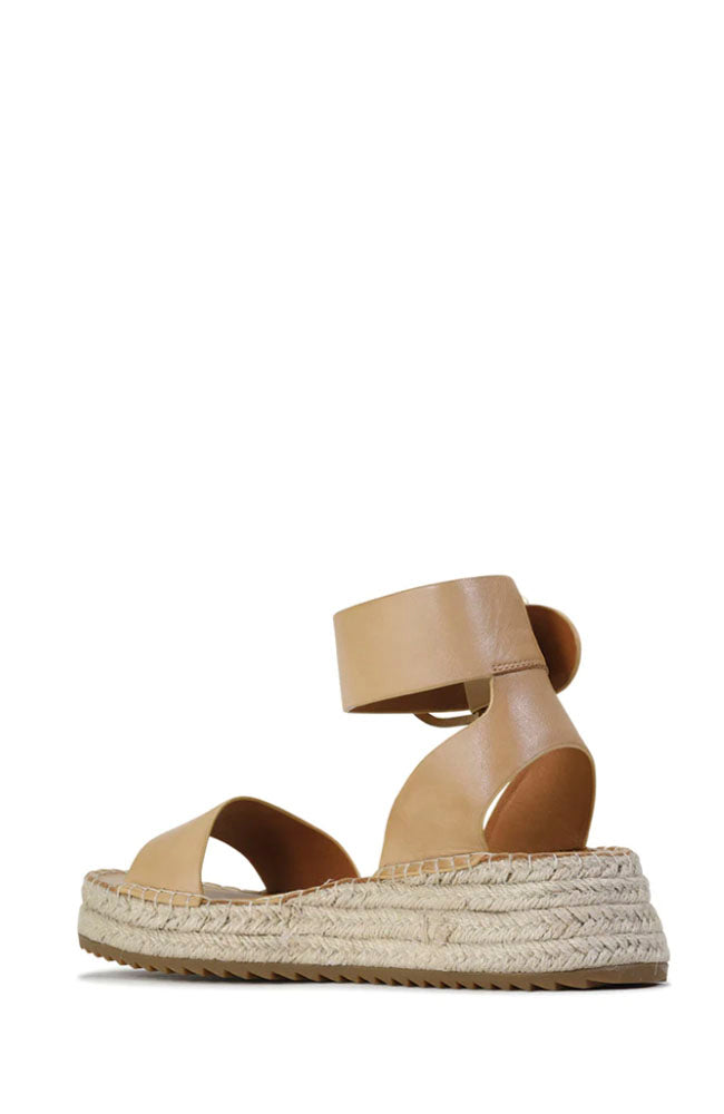 Larah Flat Sandal - Nude