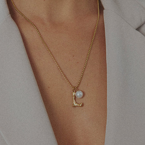 Pearl Letter L Necklace
