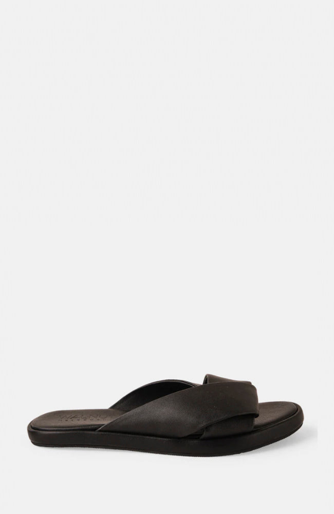 Lauren Leather Slide - Black by Walnut Melbourne – Core Lifestyle Store