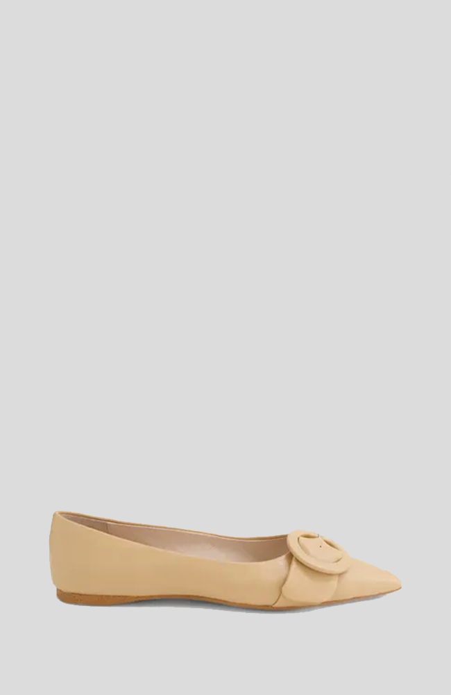 Fiv Pointed Ballet Flat - Nude