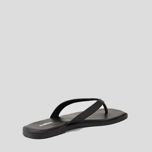Juliena Thong - Black