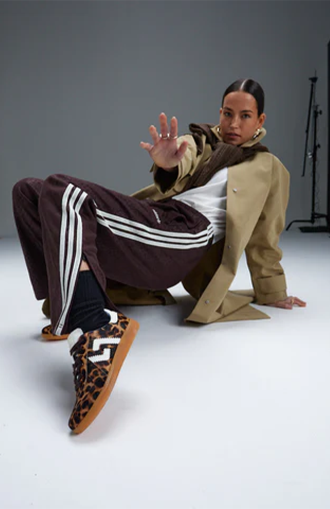 Pace Trainer - Dark Camel Leopard
