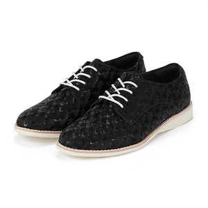 Derby - Black Peacock