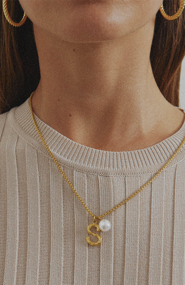 Pearl Letter S Necklace