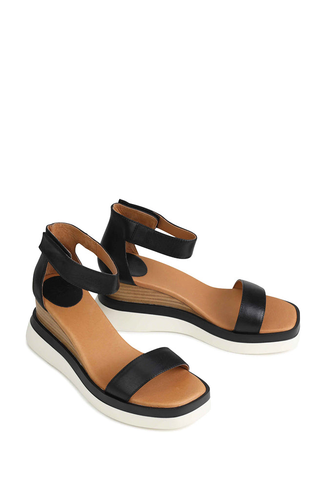 Mia jovi sale sandals