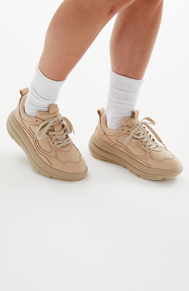 Thea Trainer - Nude Nubuk Leather