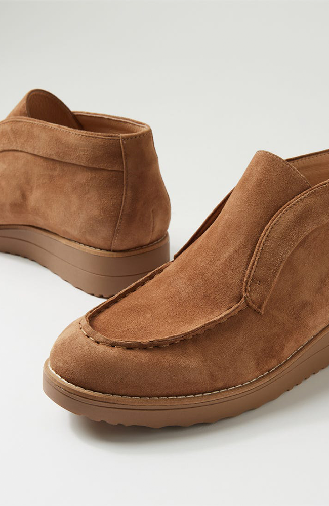 Onott Suede Ankle Boots - Light Choc
