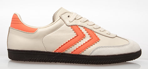 Unique Trainer - Cream Apricot