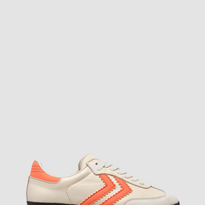Unique Trainer - Cream Apricot