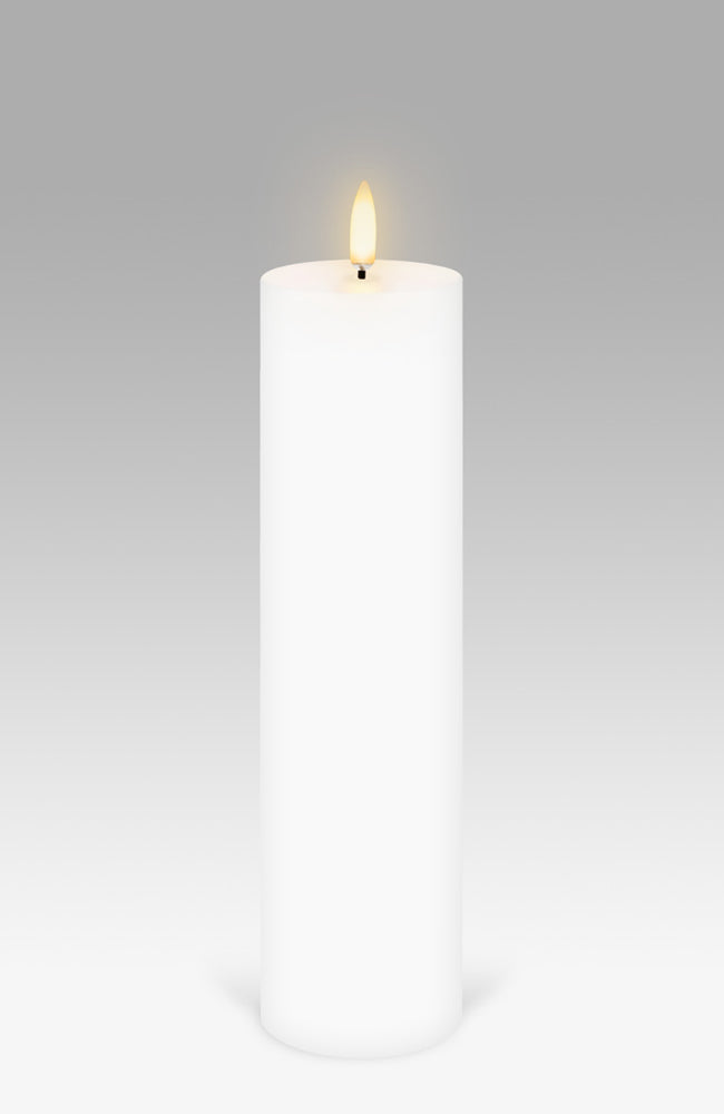 Wax Pillar Candle  - Nordic White - 5.8 x 22.2cm
