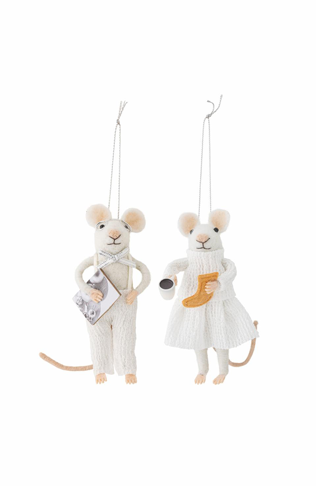 Peo Ornament - Wool Book & Glasses Mouse