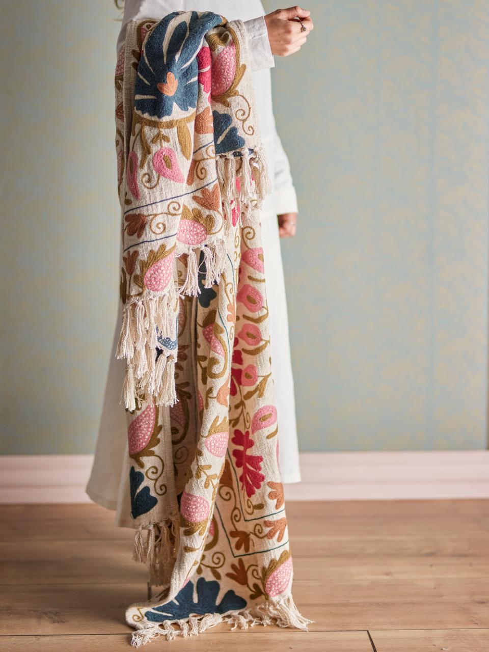 Ceva Throw - Rose, Cotton