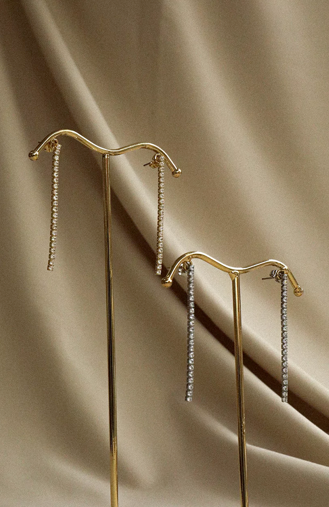 Lily Earrings - Gold