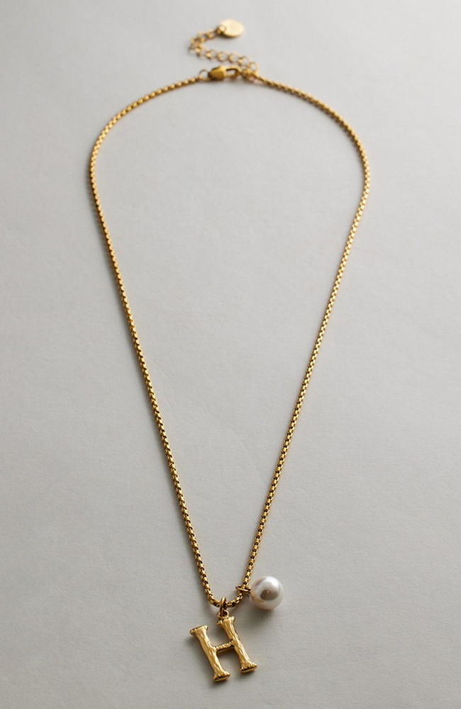 Pearl Letter H Necklace