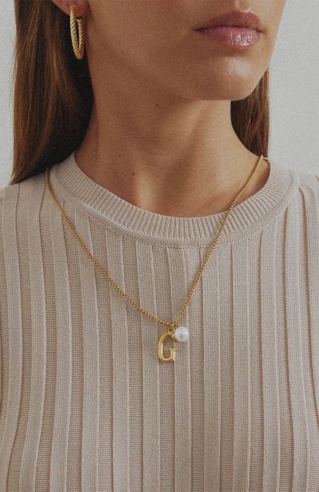 Pearl Letter G Necklace