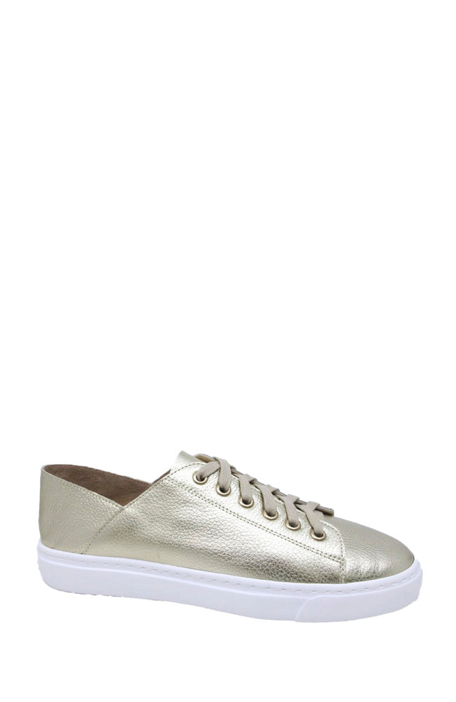 Oskher Trainer | Pale Gold