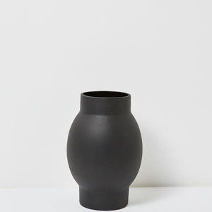 Arena Vase - Black - Small