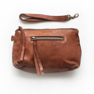 Small Essential Leather Pouch - Cognac
