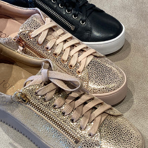 Lizzy Trainer - Pink Speckle